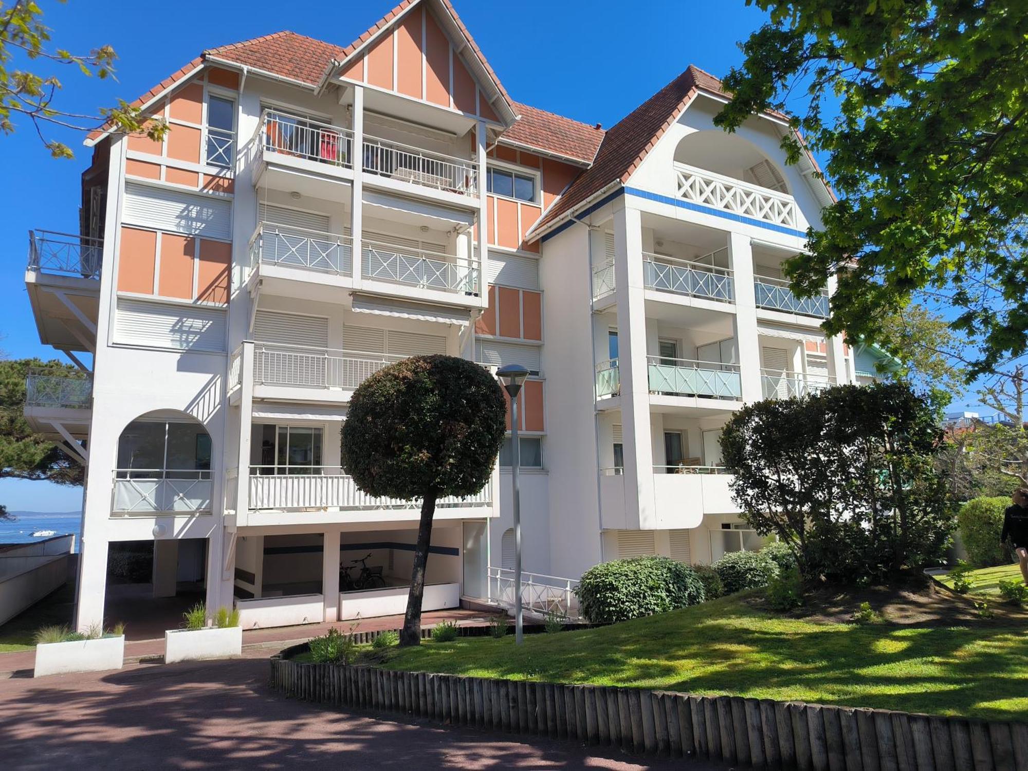 Appart Sur La Plage Pied Dans L Eau Avec Terrasse Jardin Vue Sur Le Bassin Depuis La Terrasse , Parking 아르카숑 외부 사진
